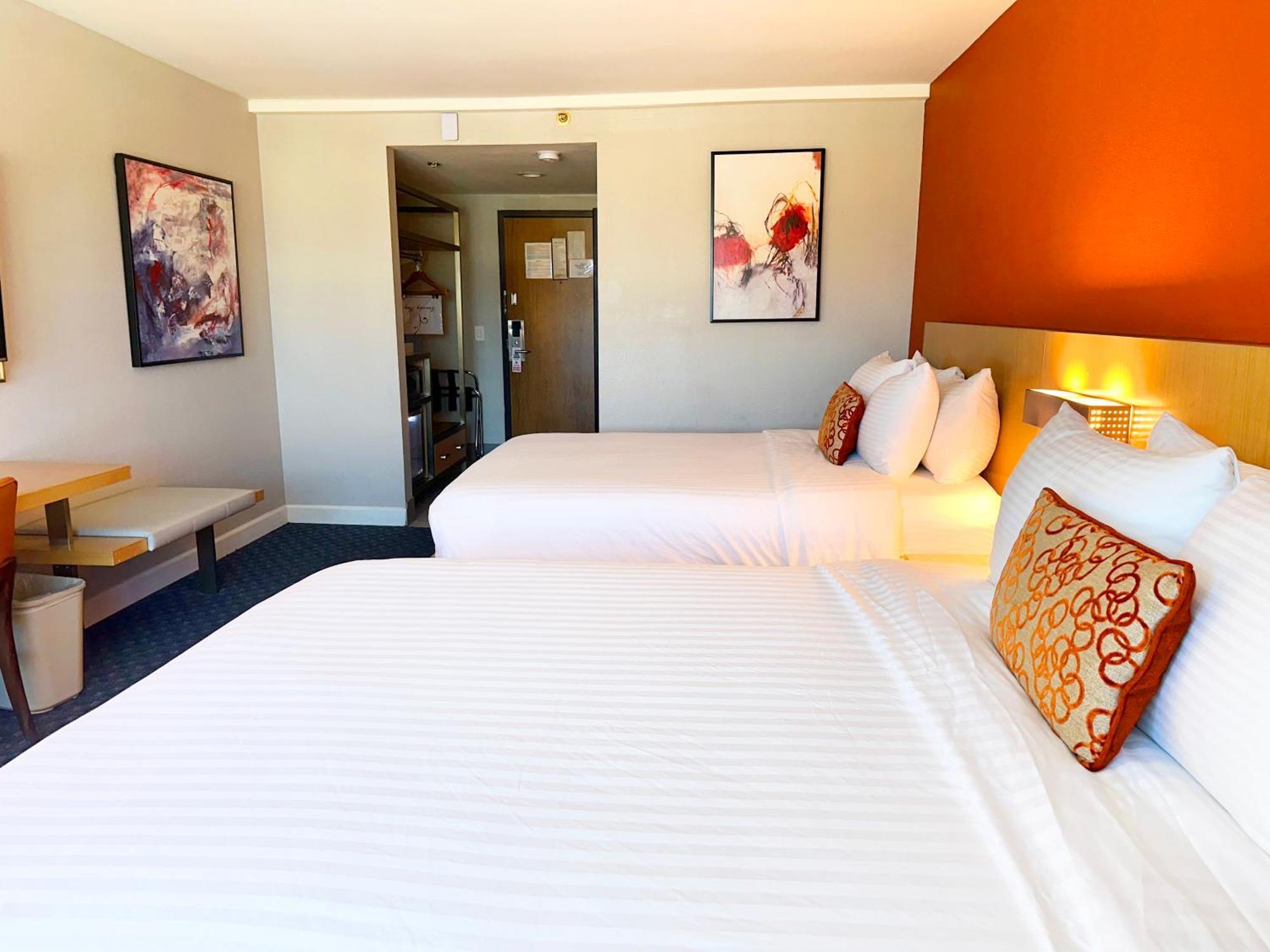 ลินคอล์น โฮเต็ล ชัวร์สเตย์ คอลเลคชั่น บาย เบสต์ เวสเทิร์น Hotel Monterey Park ภายนอก รูปภาพ